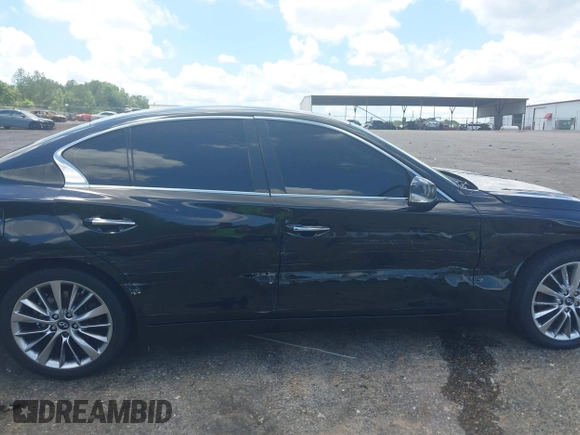 2018 Infiniti Q50 Luxe z VIN JN1EV7AP3JM356824, wystawiony jako IAAI lot #42233119 z przebiegiem 172 183 mil mil oraz . Historia ofert i sprzedaży dostępna na DreamBid. Obrazek 13.