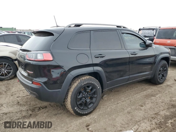 2019 Jeep Cherokee Trailhawk with VIN 1C4PJMBXXKD127749, listed as a Copart auction lot 50035205 with Not Provided miles and Salvage Title. Bid and sale history available at DreamBid. Image 3.