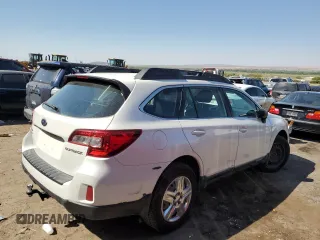2015 Subaru Outback 2.5i with VIN 4S4BSBAC9F3242747, listed as a Copart auction lot 70371504 with 241,458 mi miles and Clean title. Bid and sale history available at DreamBid. Image 3.
