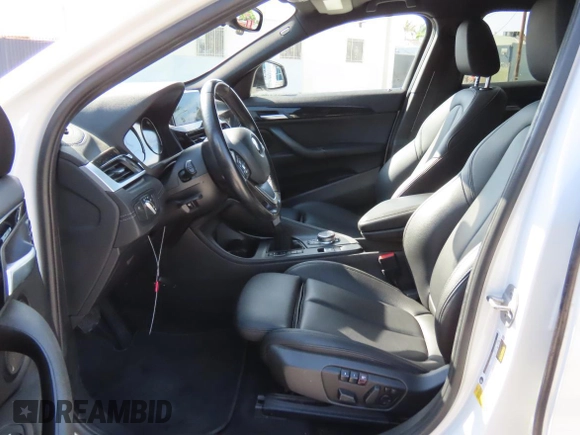 2019 BMW X2 sDrive28i with VIN WBXYJ3C57KEP77485, listed as a Copart auction lot 53721305 with 80,811 mi miles and Salvage Title. Bid and sale history available at carsss.com. Image 9.