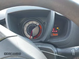 2013 Scion xD z VIN JTKKUPB43D1032519, wystawiony jako IAAI lot #42143346 z przebiegiem 96 236 mil mil oraz . Historia ofert i sprzedaży dostępna na DreamBid. Obrazek 7.