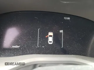 2025 Toyota Camry LE z VIN 4T1DAACK9SU054048, wystawiony jako Copart lot #53659075 z przebiegiem 3 568 mil mil oraz Szkoda całkowita • Salvage title. Historia ofert i sprzedaży dostępna na DreamBid. Obrazek 9.