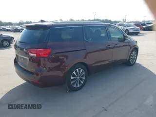 2016 Kia Sedona EX with VIN KNDMC5C1XG6139621, listed as a IAAI auction lot 41545975 with 111,274 mi miles. Bid and sale history available at carsss.com. Image 4.