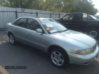 1998 Audi A4 с VIN WAUED68D6WA002176, выставлен на аукционе IAAI как лот 31091672 с пробегом 168 848 миль миль и . История ставок и продаж доступна на DreamBid. Изображение 1.