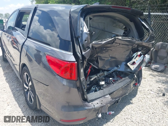 2018 Honda Odyssey Elite with VIN 5FNRL6H95JB087952, listed as a IAAI auction lot 42579817 with 96,577 mi miles and . Bid and sale history available at DreamBid. Image 18.