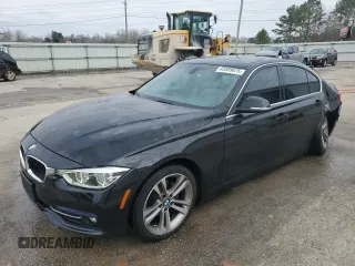 2018 BMW 3 Series 330i xDrive with VIN WBA8D9G57JNU70685, listed as a Copart auction lot 43595075 with 50,602 mi miles and Salvage Title. Bid and sale history available at carsss.com. Image 1.