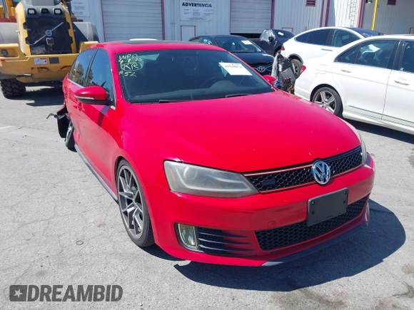 2012 Volkswagen Jetta GLI Autobahn с VIN 3VW4A7AJXCM405540, выставлен на аукционе IAAI как лот 41948873 с пробегом 116 967 миль миль и . История ставок и продаж доступна на DreamBid. Изображение 1.