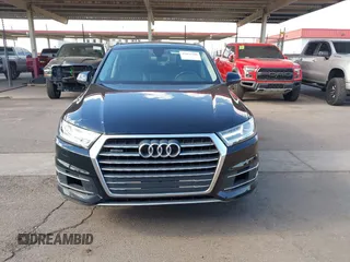 2017 Audi Q7 Premium Plus with VIN WA1LAAF75HD047107, listed as a IAAI auction lot 42056200 with 94,696 mi miles. Bid and sale history available at carsss.com. Image 6.