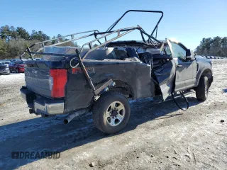 2022 Ford F-250 XL with VIN 1FT7X2B66NEC97678, listed as a Copart auction lot 42603085 with 67,511 mi miles and Salvage Title. Bid and sale history available at DreamBid. Image 3.