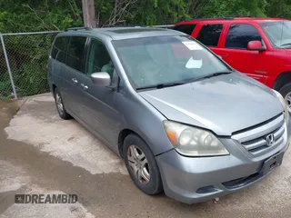 2006 Honda Odyssey EX-L with VIN 5FNRL38746B017069, listed as a IAAI auction lot 42124194 with 1 mi miles. Bid and sale history available at carsss.com. Image 1.