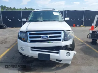 2013 Ford Expedition Limited z VIN 1FMJU1K50DEF62797, wystawiony jako IAAI lot #42166421 z przebiegiem 105 646 mil mil oraz . Historia ofert i sprzedaży dostępna na DreamBid. Obrazek 12.