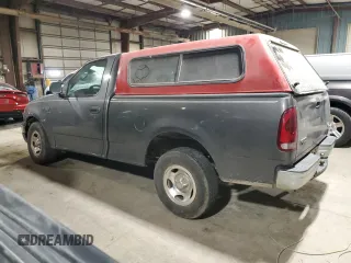 2003 Ford F-150 XL с VIN 2FTRF17223CA11632, выставлен на аукционе Copart как лот 84351334 с пробегом 110 200 миль миль и Списание • Salvage title. История ставок и продаж доступна на DreamBid. Изображение 2.