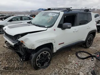 2016 Jeep Renegade Trailhawk with VIN ZACCJBCT9GPE01207, listed as a Copart auction lot 87396064 with 117,609 mi miles and Salvage Title. Bid and sale history available at carsss.com. Image 1.