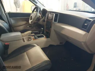 2008 Jeep Grand Cherokee Limited with VIN 1J8HR58228C117383, listed as a IAAI auction lot 41983207 with 168,018 mi miles. Bid and sale history available at carsss.com. Image 5.