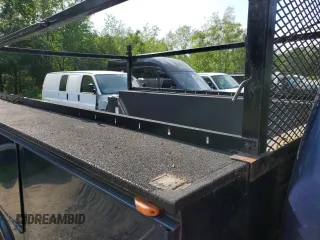2010 Ford F-350 z VIN 1FDWF3HR4AEB31882, wystawiony jako Copart lot #66237185 z przebiegiem 94 829 mil mil oraz Szkoda całkowita • Salvage title. Historia ofert i sprzedaży dostępna na DreamBid. Obrazek 10.