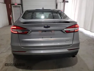 2020 Ford Fusion SE with VIN 3FA6P0HD8LR220834, listed as a Copart auction lot 63946975 with 131,475 mi miles and Clean title. Bid and sale history available at DreamBid. Image 6.