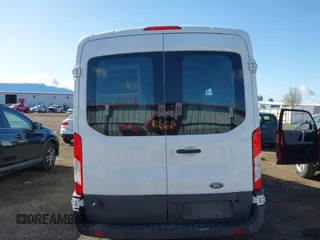 2016 Ford Transit with VIN 1FTBW2CM8GKA02613, listed as a IAAI auction lot 41990624 with 177,933 mi miles and . Bid and sale history available at carsss.com. Image 17.