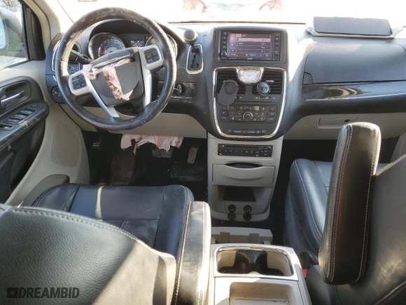 2013 Chrysler Town & Country Touring-L with VIN 2C4RC1CG9DR588425, listed as a Copart auction lot 41839095 with 95,498 mi miles and Salvage Title. Bid and sale history available at carsss.com. Image 8.