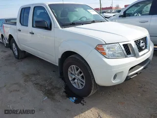 2020 Nissan Frontier SV with VIN 1N6ED0EA4LN727688, listed as a IAAI auction lot 41693886 with 102,514 mi miles. Bid and sale history available at carsss.com. Image 1.
