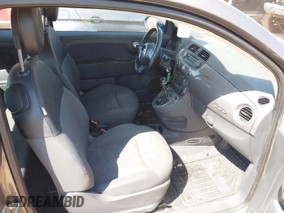 2013 FIAT 500 Pop с VIN 3C3CFFAR2DT689547, выставлен на аукционе IAAI как лот 41897928 с пробегом 112 377 миль миль и . История ставок и продаж доступна на DreamBid. Изображение 5.