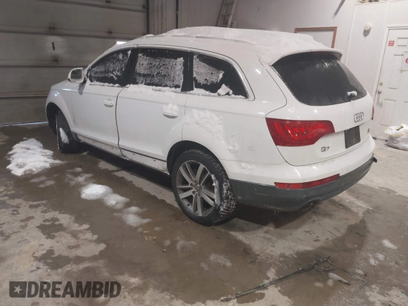 2010 Audi Q7 3.6L Premium Plus with VIN WA1LYAFE2AD007082, listed as a IAAI auction lot 41526422 with 1 mi miles. Bid and sale history available at carsss.com. Image 3.