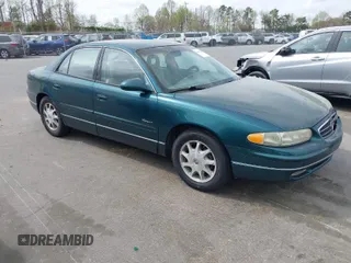 1998 Buick Regal LS with VIN 2G4WB52K3W1448533, listed as a IAAI auction lot 41930225 with 209,084 mi miles. Bid and sale history available at carsss.com. Image 1.