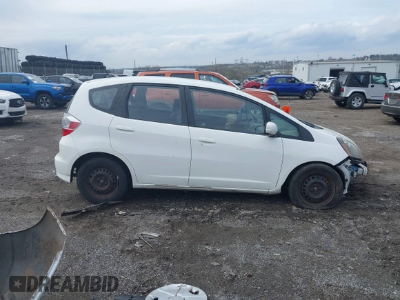 2013 Honda Fit with VIN JHMGE8H36DC022455, listed as a IAAI auction lot 41955605 with 172,471 mi miles. Bid and sale history available at carsss.com. Image 14.