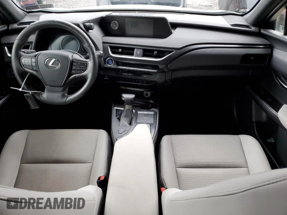 2020 Lexus UX with VIN JTHP9JBH1L2029527, listed as a Copart auction lot 39521583 with 9,093 mi miles. Bid and sale history available at carsss.com. Image 8.