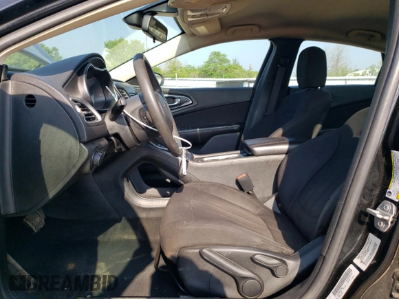 2015 Chrysler 200 Limited with VIN 1C3CCCAB9FN547886, listed as a Copart auction lot 64652535 with 215,557 mi miles and Salvage title. Bid and sale history available at DreamBid. Image 7.