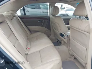 2006 Acura RL with VIN JH4KB16576C009814, listed as a IAAI auction lot 42120531 with 174,284 mi miles and . Bid and sale history available at DreamBid. Image 8.
