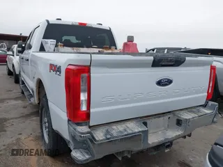 2024 Ford Super Duty F-250 SRW XL with VIN 1FT7W2BT8REC67547, listed as a IAAI auction lot 41260449 with 25,964 mi miles. Bid and sale history available at carsss.com. Image 16.