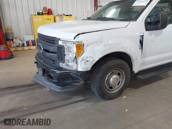 2017 Ford F-250 XL with VIN 1FDBF2A66HEC86629, listed as a IAAI auction lot 42036870 with 73,123 mi miles and . Bid and sale history available at DreamBid. Image 6.