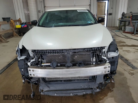 2016 Nissan Maxima S with VIN 1N4AA6AP7GC387631, listed as a Copart auction lot 58959455 with 84,045 mi miles and Salvage title. Bid and sale history available at DreamBid. Image 5.