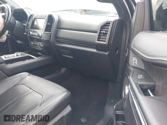 2019 Ford Expedition Max Limited z VIN 1FMJK2AT3KEA17802, wystawiony jako IAAI lot #41386086 z przebiegiem 185 541 mil mil oraz . Historia ofert i sprzedaży dostępna na DreamBid. Obrazek 5.