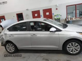 2018 Hyundai Accent SE with VIN 3KPC24A37JE034940, listed as a IAAI auction lot 41927667 with 87,906 mi miles. Bid and sale history available at carsss.com. Image 14.