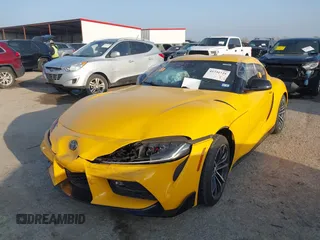 2022 Toyota Supra 2.0 with VIN WZ1DB2C01NW049250, listed as a IAAI auction lot 41731725 with Not provided miles and . Bid and sale history available at DreamBid. Image 17.