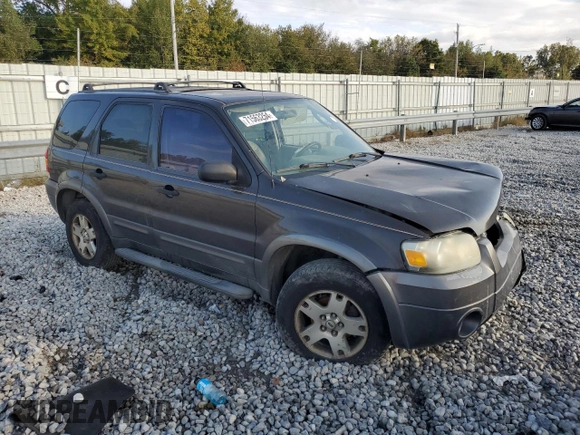 2006 Ford Escape XLT с VIN 1FMYU03186KB35165, выставлен на аукционе Copart как лот 71563254 с пробегом 206 450 миль миль и Чистый • Clean title. История ставок и продаж доступна на DreamBid. Изображение 4.