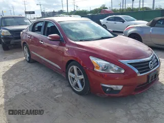 2014 Nissan Altima SL with VIN 1N4BL3AP9EC427296, listed as a IAAI auction lot 42709463 with 64,919 mi miles and . Bid and sale history available at DreamBid. Image 1.