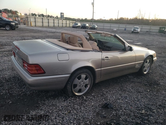 1999 Mercedes-Benz SL-Class with VIN WDBFA68F8XF178084, listed as a Copart auction lot 82295024 with 123,008 mi miles and Salvage Title. Bid and sale history available at carsss.com. Image 3.