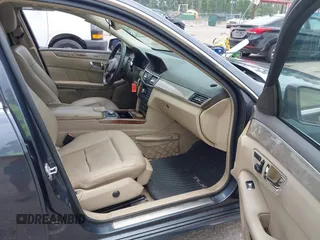 2010 Mercedes-Benz E 350 Luxury z VIN WDDHF5GBXAA250627, wystawiony jako IAAI lot #42426235 z przebiegiem 151 172 mil mil oraz . Historia ofert i sprzedaży dostępna na DreamBid. Obrazek 5.