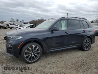 2021 BMW X7 M50i with VIN 5UXCX6C07M9F85315, listed as a Copart auction lot 42618465 with 17,742 mi miles and Salvage Title. Bid and sale history available at carsss.com. Image 1.