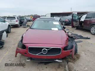 2018 Volvo S90 Momentum z VIN LVY982MK6JP034663, wystawiony jako IAAI lot #41555753 z przebiegiem 112 258 mil mil oraz . Historia ofert i sprzedaży dostępna na DreamBid. Obrazek 12.
