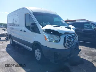 2017 Ford Transit z VIN 1FTYE2CM6HKB32372, wystawiony jako IAAI lot #42247909 z przebiegiem 197 640 mil mil oraz . Historia ofert i sprzedaży dostępna na DreamBid. Obrazek 1.