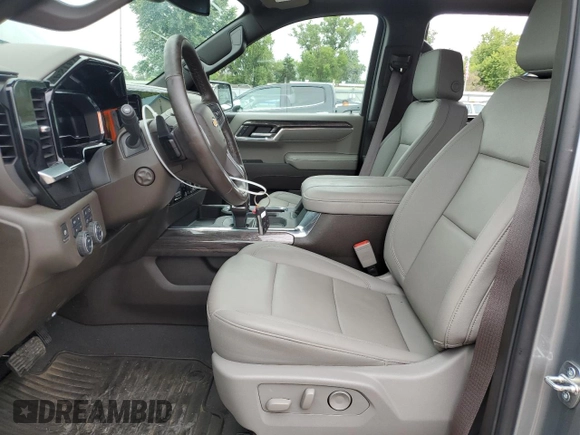 2024 Chevrolet Silverado 1500 LTZ with VIN 1GCUDGED5RZ304993, listed as a Copart auction lot 69874124 with 6,057 mi miles and Salvage Title. Bid and sale history available at DreamBid. Image 7.