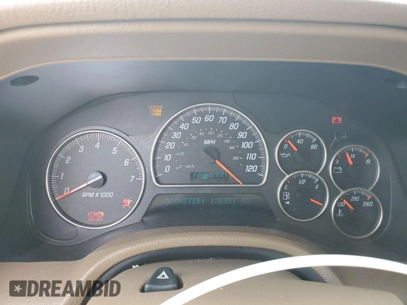 2003 GMC Envoy SLT z VIN 1GKET16P936191818, wystawiony jako Copart lot #53270645 z przebiegiem 130 357 mil mil oraz Szkody całkowita. Historia ofert i sprzedaży dostępna na DreamBid. Obrazek 9.