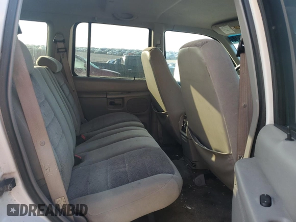 1999 Ford Explorer XL z VIN 1FMZU34XXXUB80803, wystawiony jako Copart lot #87027834 z przebiegiem 222 864 mil mil oraz Szkoda całkowita • Salvage title. Historia ofert i sprzedaży dostępna na DreamBid. Obrazek 10.