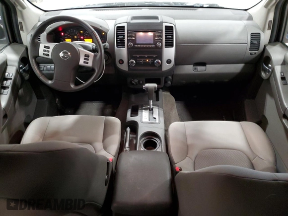 2014 Nissan Xterra X with VIN 5N1AN0NW8EN811098, listed as a Copart auction lot 54753235 with 124,741 mi miles and Clean Title. Bid and sale history available at DreamBid. Image 8.
