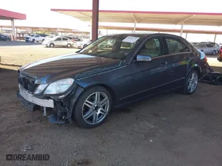 2010 Mercedes-Benz E-Class E 350 Luxury with VIN WDDHF8HB4AA069555, listed as a IAAI auction lot 39613371 with 94,454 mi miles. Bid and sale history available at carsss.com. Image 2.