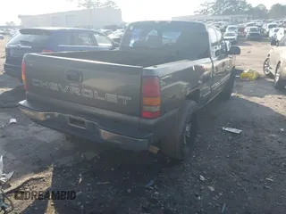 2002 Chevrolet Silverado 1500 LS with VIN 1GCEC19V72Z269533, listed as a IAAI auction lot 41495089 with 261,180 mi miles and . Bid and sale history available at DreamBid. Image 4.