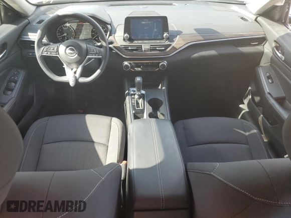 2025 Nissan Altima SV with VIN 1N4BL4DV3SN348321, listed as a Copart auction lot 54357735 with 5,546 mi miles and Clean Title. Bid and sale history available at DreamBid. Image 8.